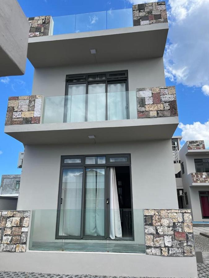 John House Studio No 6 Flic en Flac Экстерьер фото